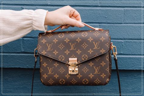 louis vuitton small bag fake|louis vuitton counterfeit bag.